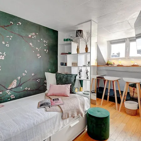 Palais Royal & Montorgueil - Vacation Apartment *