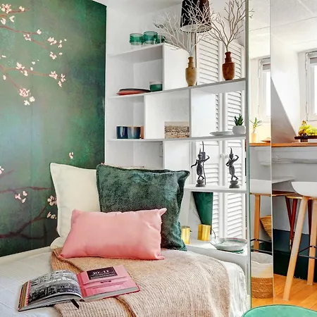 Palais Royal & Montorgueil - Vacation Apartment